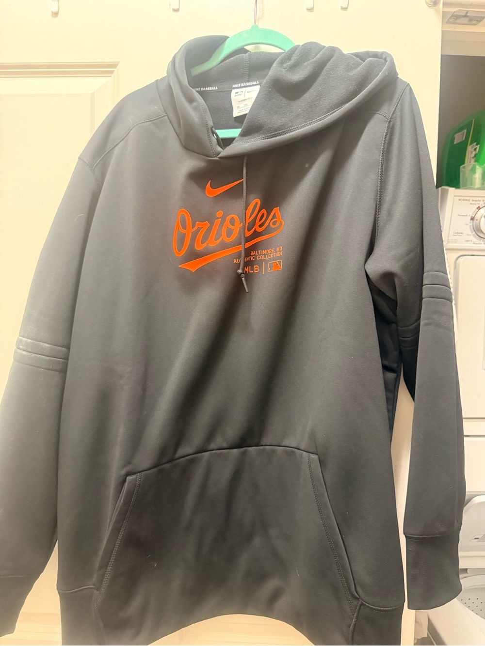 Nike Men's Black Hoodie with Baltimore  Orioles Logo